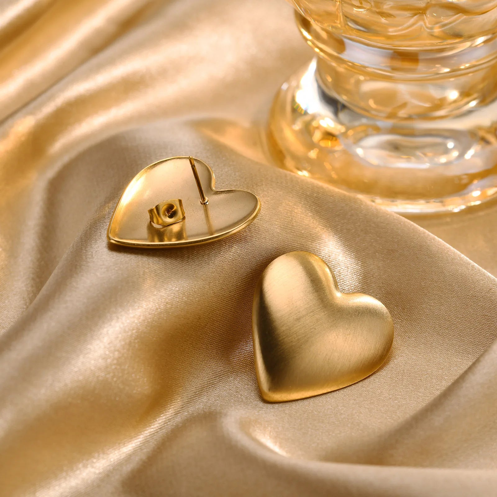 Brincos de Coração e Estrelas Grandes - Exclusividade e Elegância para Mulheres -Semi-Joias - Grace