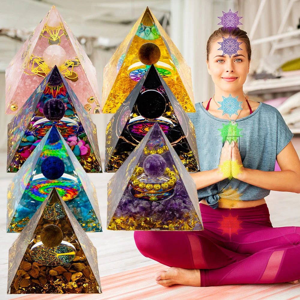 Conjunto de 7 Pirâmides de Resina com Cristais Naturais - Gerador de Energia para Cura dos Chakras e Decoração - Reiki
