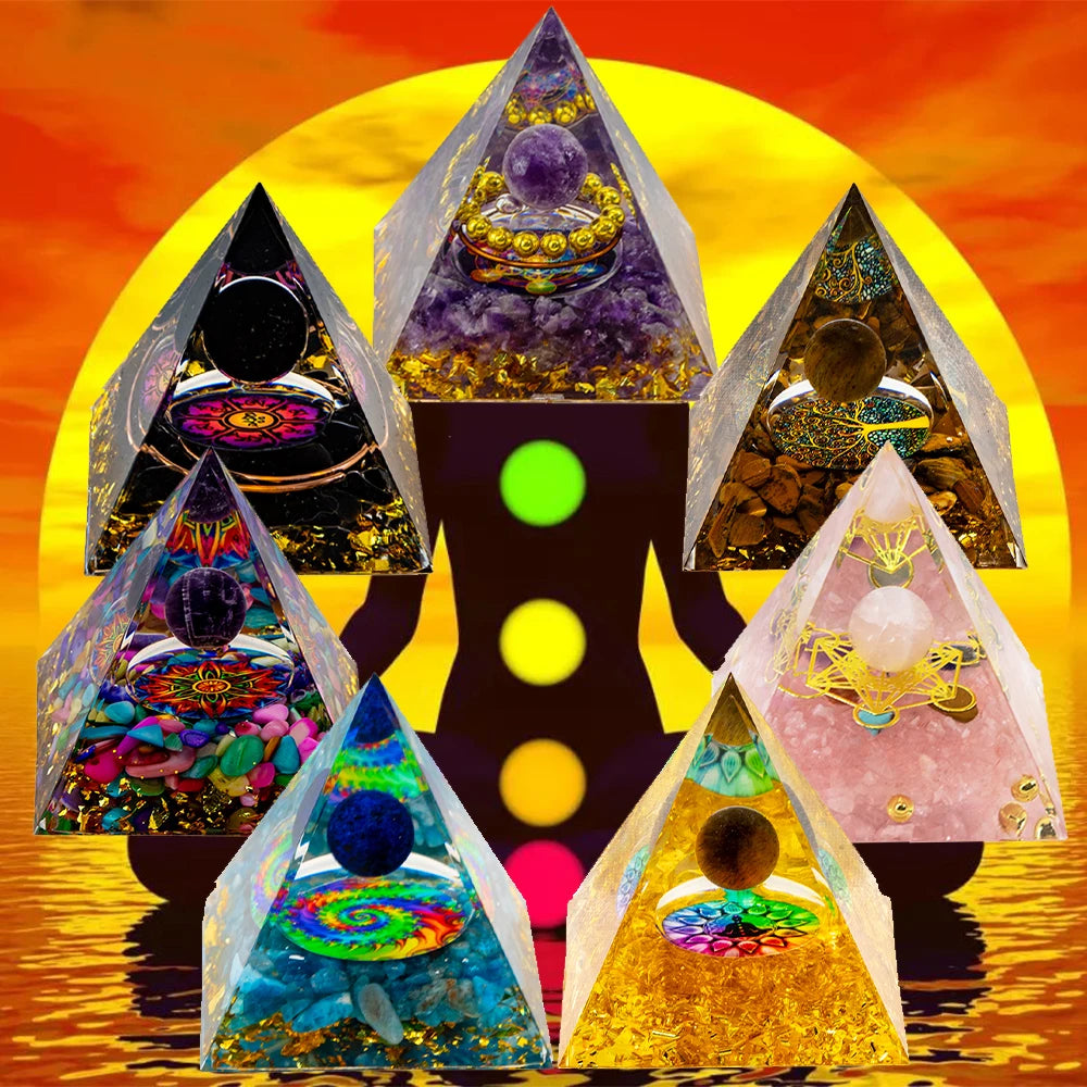 Conjunto de 7 Pirâmides de Resina com Cristais Naturais - Gerador de Energia para Cura dos Chakras e Decoração - Reiki