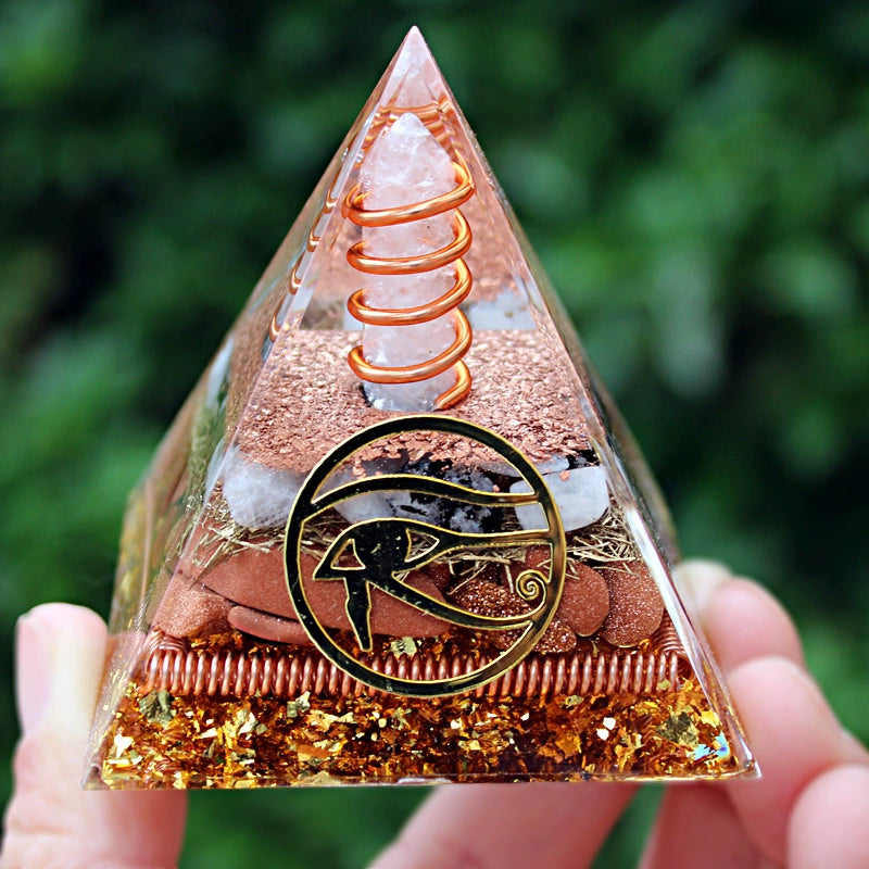 Orgonite - Pirâmide de Lápis-Lazúli com Cristais - 23 Modelos de Peça Decorativa para Reiki e Harmonização de Ambientes - Decoração