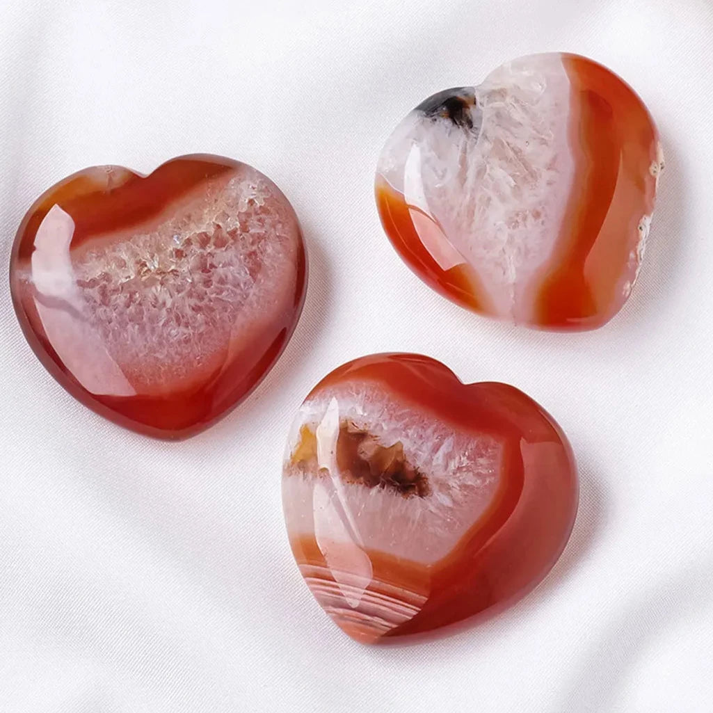Pedra Natural Cornalina Formato de Coração - Feng Shui - Cristais