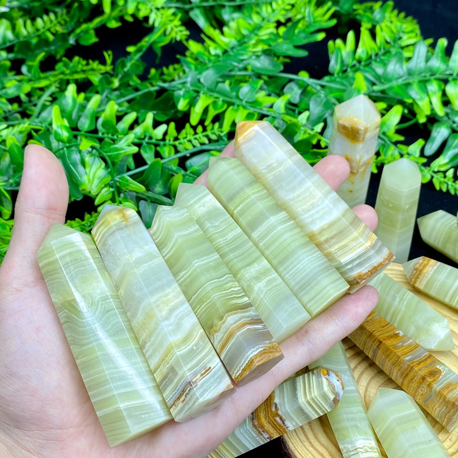 Pedra Natural Obelisco de Jade Afegão Hexagonal Feng Shui Reiki