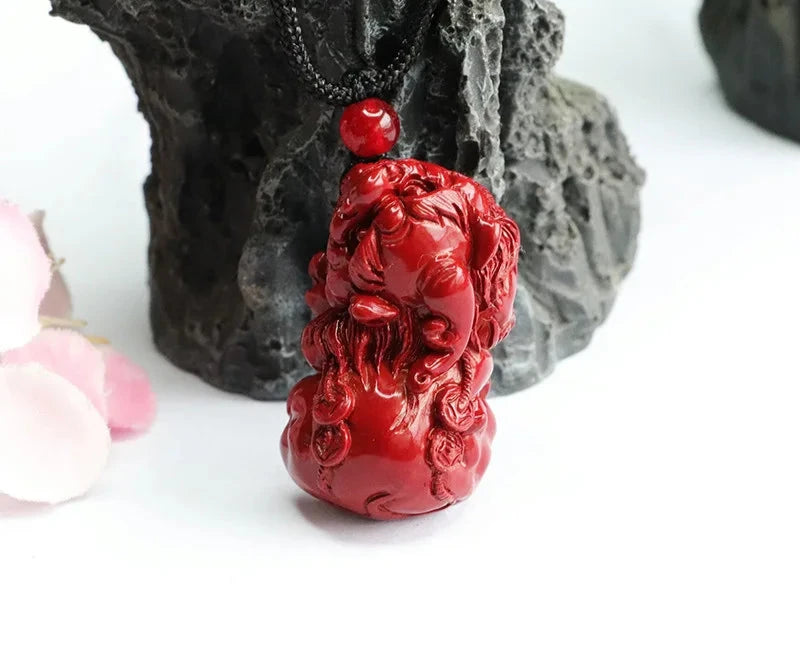 Pingente em Pedra Natural de Aventurina Modelo Pi Xiu Feng Shui