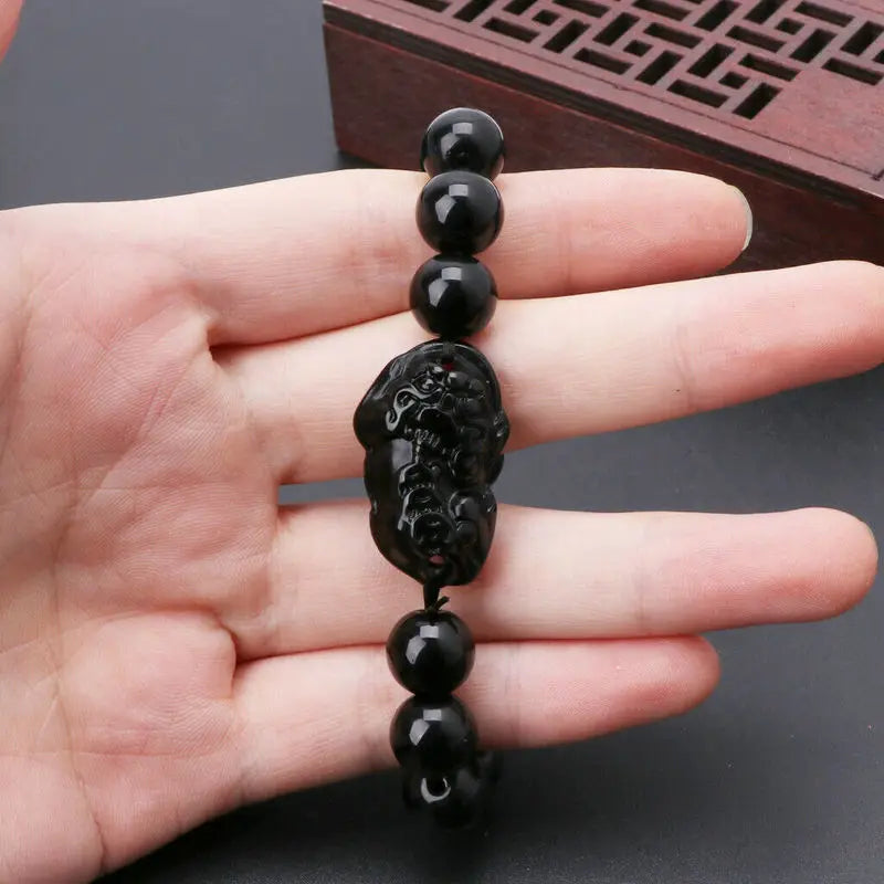 Pulseira Pedra Natural Obsidiana com Pi Xiu - Amuleto da Riqueza e Proteção Feng Shui