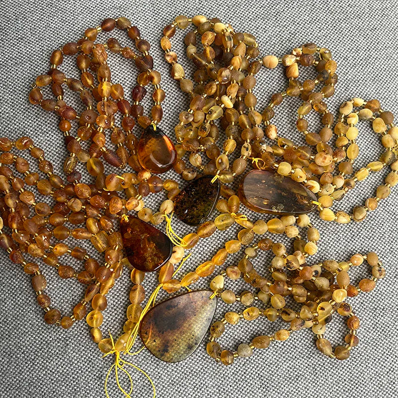 Colar de Âmbar Natural 100% Original com Pingente - Contas Irregulares - Pedras Naturais - Reiki - Feng -Shui - Semi Joias