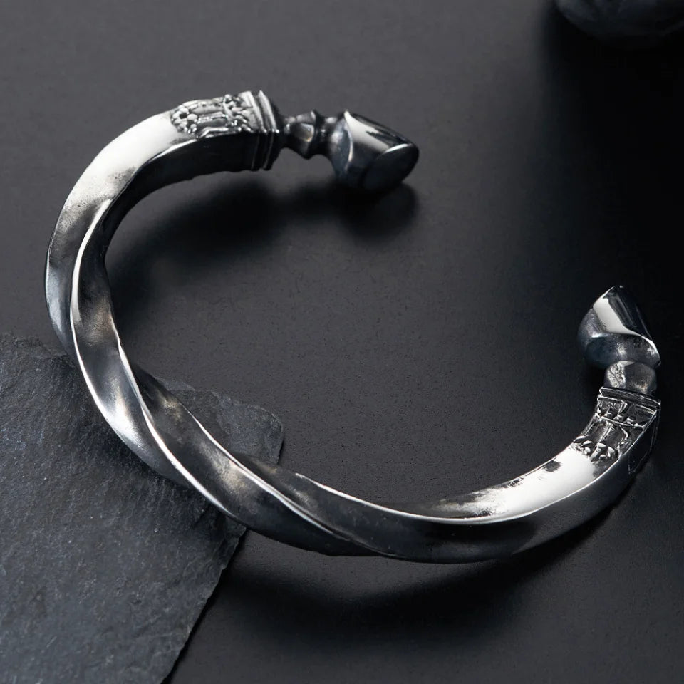 Bracelete Unissex Vintage em Aço Inoxidável Pulseira com Design de Casco de Cavalo -Semi Joias