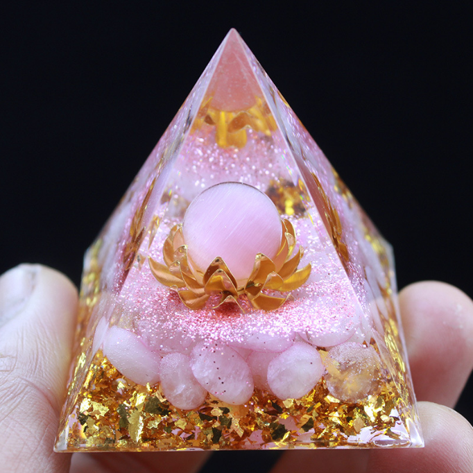 Orgonite - Pirâmide de Lápis-Lazúli com Cristais - 23 Modelos de Peça Decorativa para Reiki e Harmonização de Ambientes - Decoração
