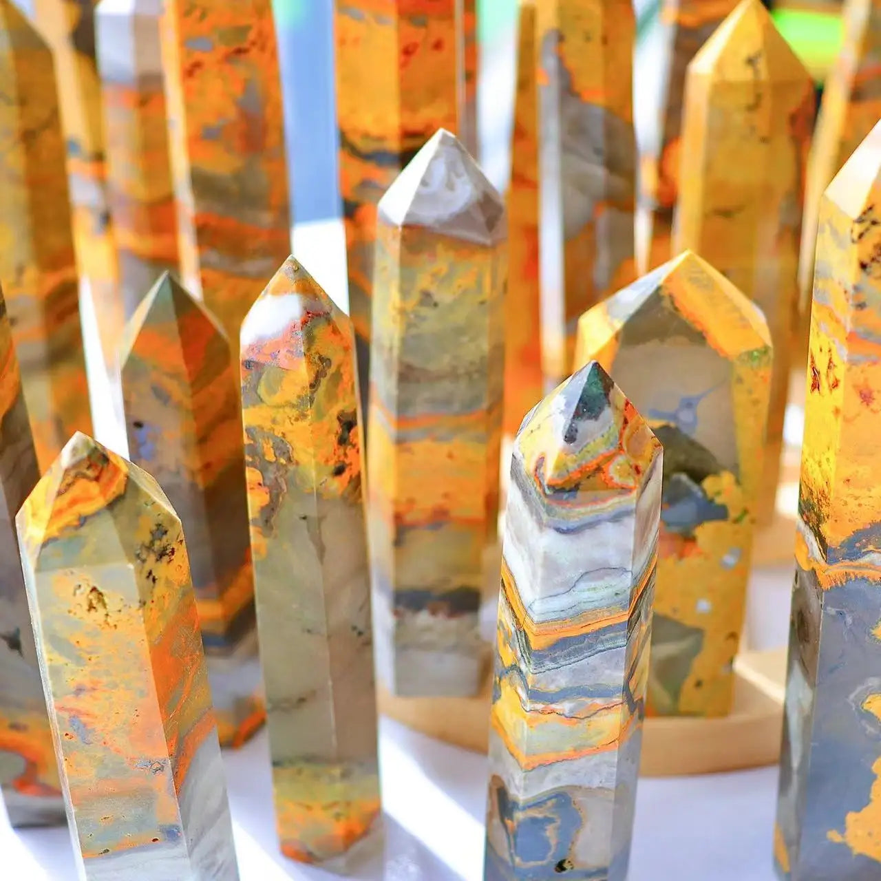 Pedra Natural Pirâmide de Jaspe Bumblebee Feng Shui Reiki