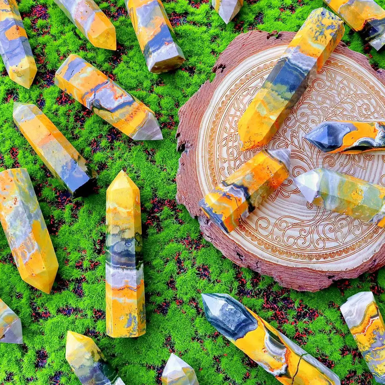 Pedra Natural Pirâmide de Jaspe Bumblebee Feng Shui Reiki