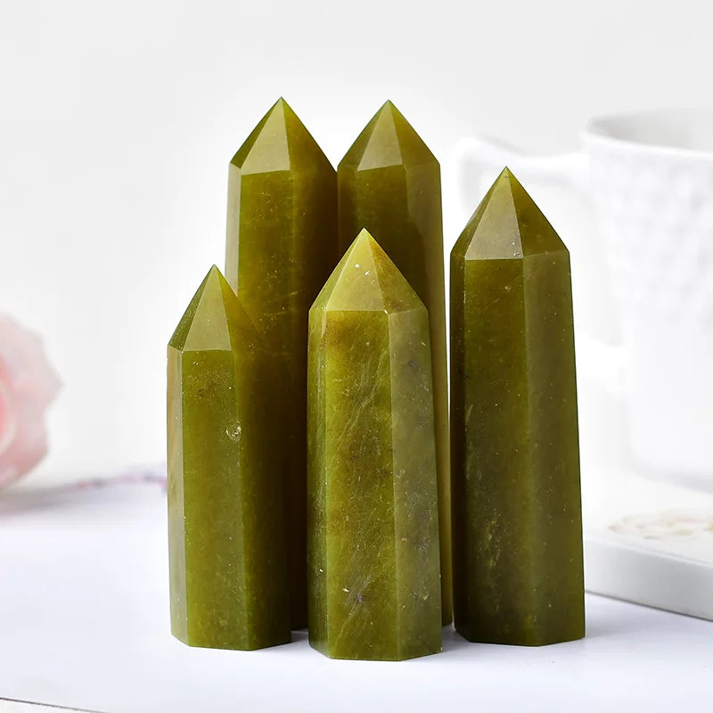 Pirâmide Quartzo Verde Pedra Natural Feng Shui Reiki
