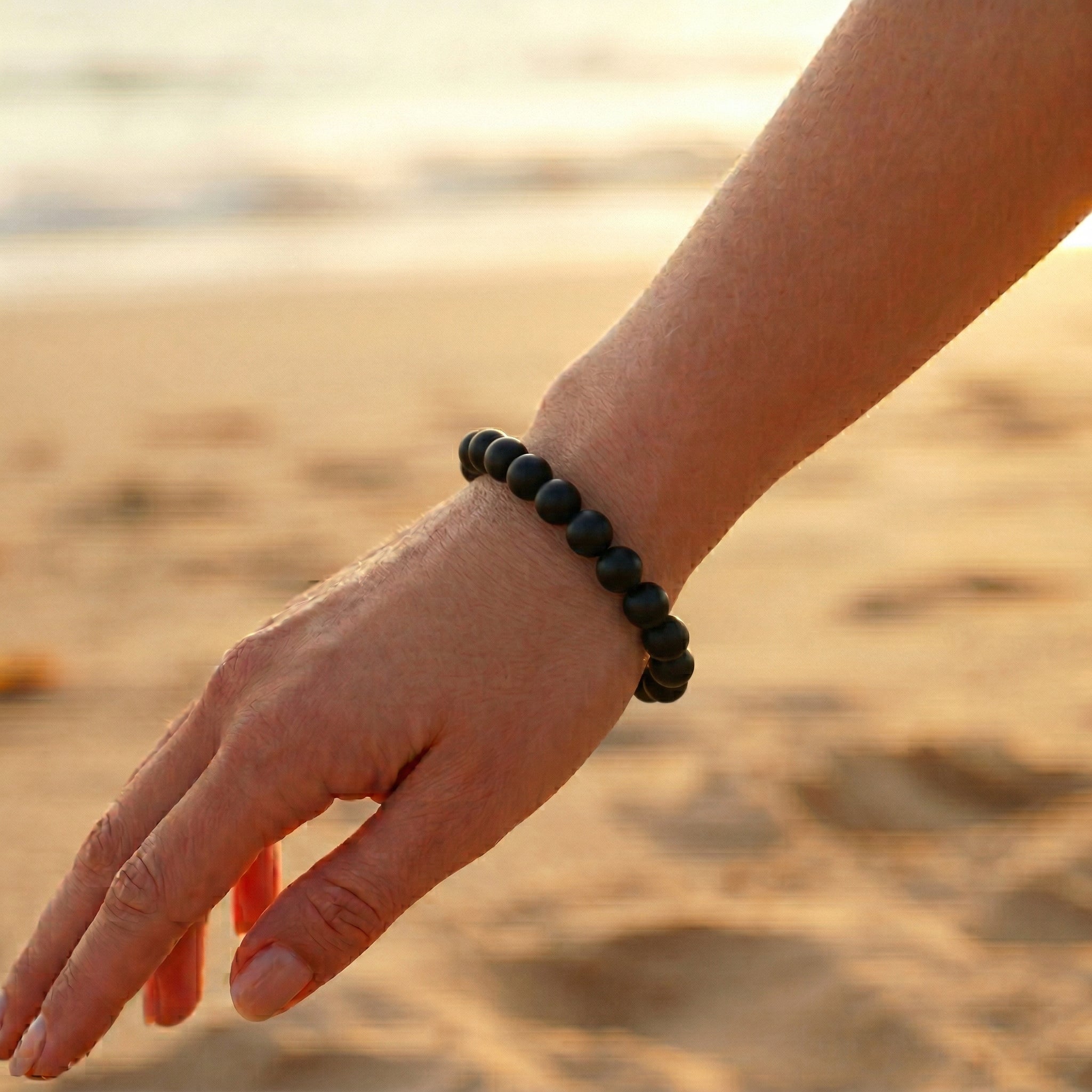 Pulseira de Ônix Natural Tipo A – Proteção, Firmeza e Equilíbrio Energético | Harmonia Plena