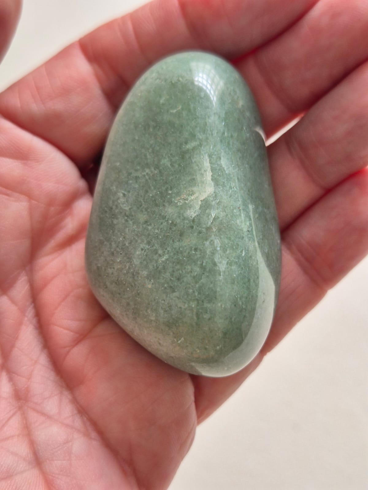 Quartzo Verde Natural Rolado - Pedra da Prosperidade e Cura Energética - Venda por Peso - Harmonia Plena Pedras Naturais