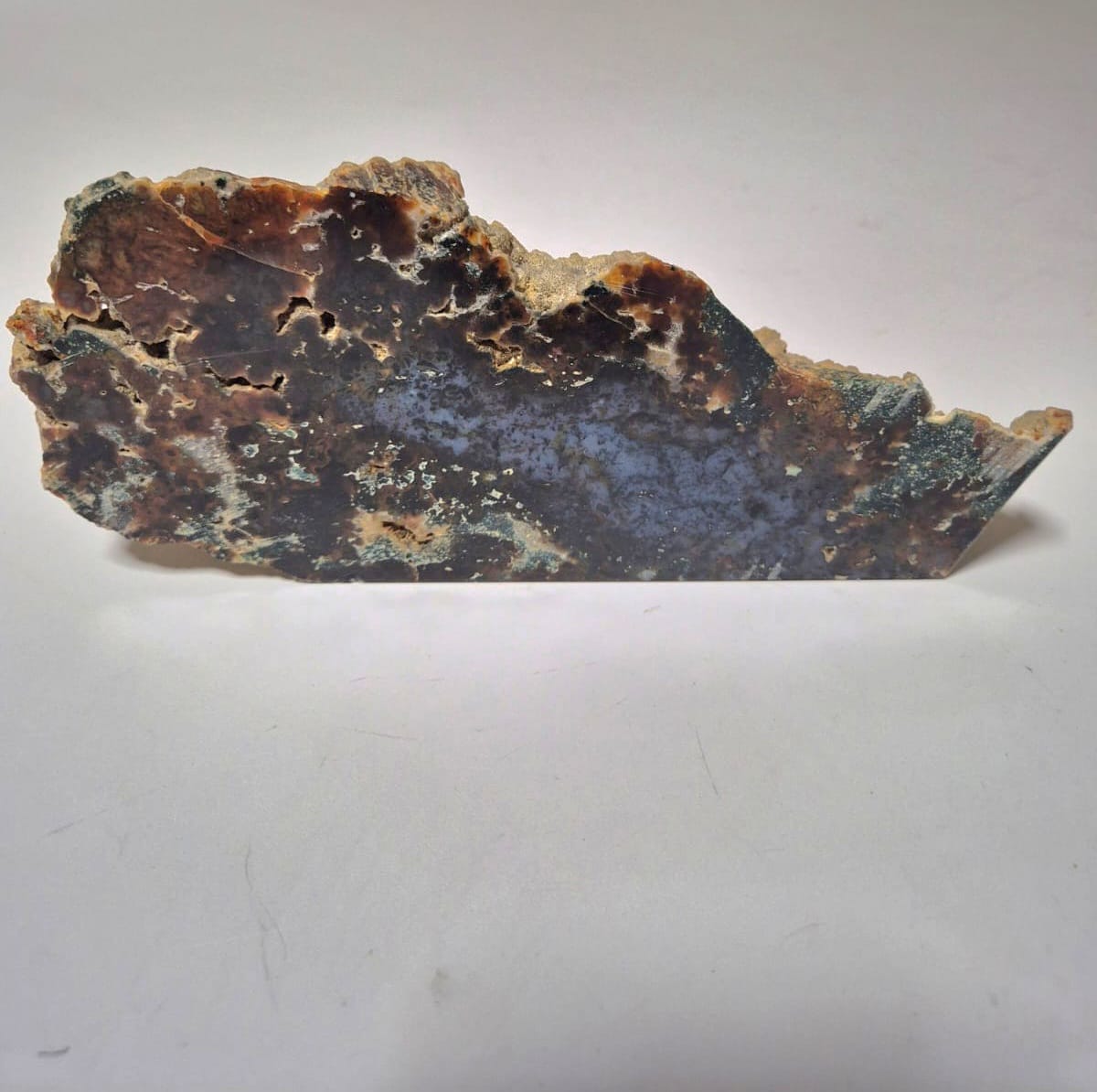 Ágata Musgo Natural – Fatia Bruta Polida Grande | Peça de 1,4 kg | Decoração Mineral, Mesa, Escritório e Espaços Zen | Pedra Autêntica para Energização e Harmonização - Harmonia Plena